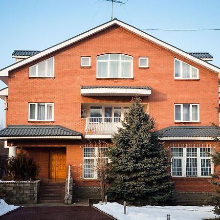 A Pousada Interhouse Almaty Exterior foto